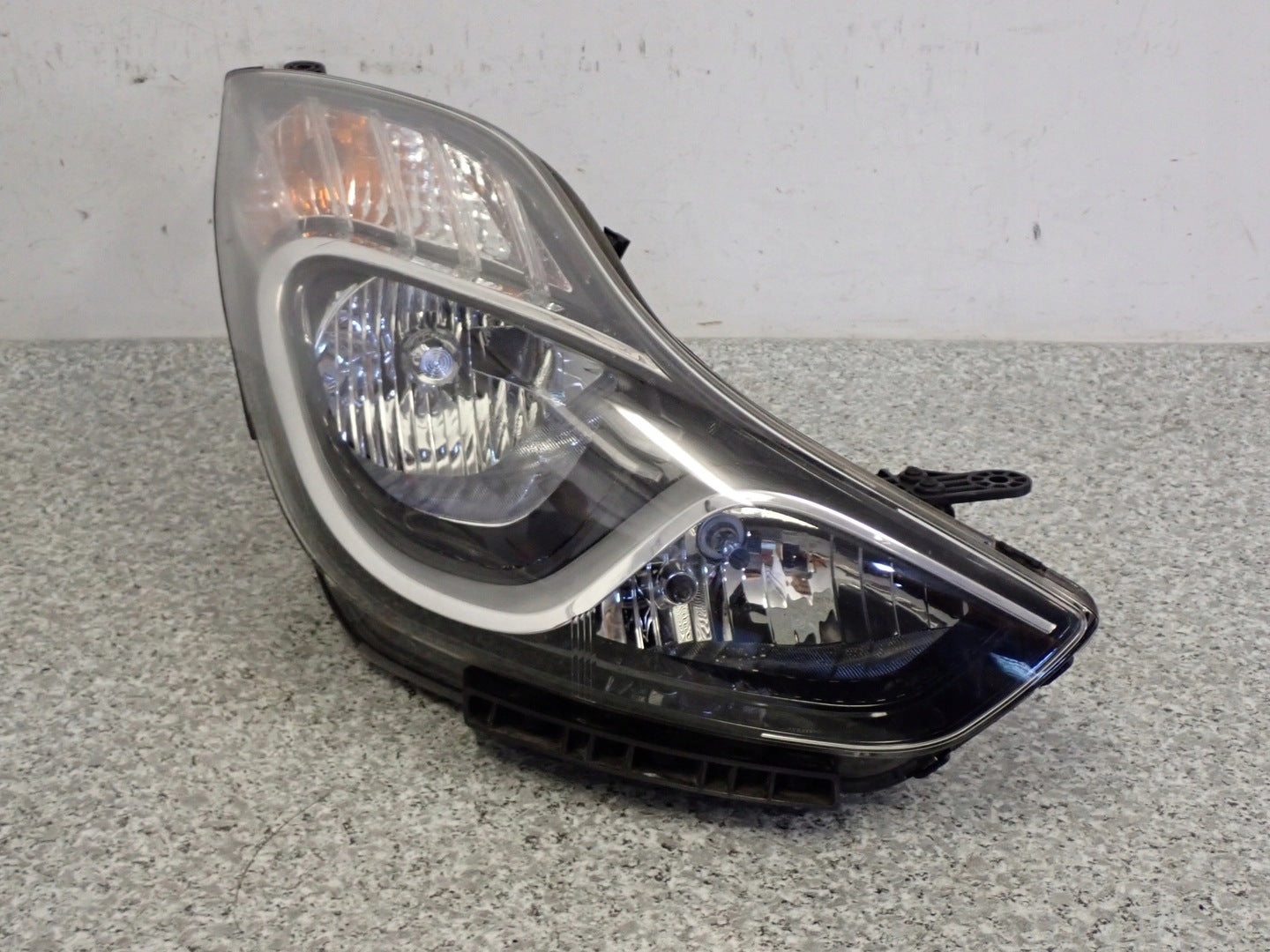 Frontscheinwerfer Hyundai Ix20 Rechts Scheinwerfer Headlight SCH9838354859qa
