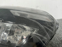 Laden Sie das Bild in den Galerie-Viewer, Frontscheinwerfer Opel Movano B Master III 260105567 Rechts Headlight SCH7206998772em