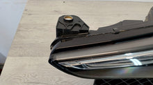 Laden Sie das Bild in den Galerie-Viewer, Frontscheinwerfer Alfa Romeo Stelvio 50563962 Xenon Links Scheinwerfer Headlight SCH4875531874aq