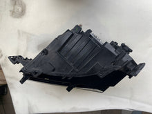 Laden Sie das Bild in den Galerie-Viewer, Frontscheinwerfer Citroën C5 Aircross 9845355980 Full LED Rechts oder Links SCH9336860352rh