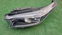 Laden Sie das Bild in den Galerie-Viewer, Frontscheinwerfer Kia Ceed 92101J7300 Full LED Links Scheinwerfer Headlight