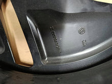 Laden Sie das Bild in den Galerie-Viewer, 1x Alufelge 21 Zoll 9.0" 5x112 11A601025T VW Id.4 Rim Wheel FEL2819250070py
