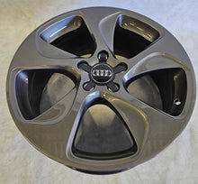 Laden Sie das Bild in den Galerie-Viewer, 4x Alufelge 18 Zoll 7.5&quot; 5x112 51ET Glanz Silber 8V0601025 Audi A3 Mg Rim Wheel
