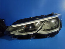 Load image into Gallery viewer, Frontscheinwerfer VW Golf VIII 5H1941005 5H1941006 LED Rechts oder Links SCH3030967427to