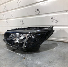 Laden Sie das Bild in den Galerie-Viewer, Frontscheinwerfer Peugeot 208 II 90200109 LED Links Scheinwerfer Headlight SCH9247736080eh