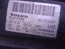 Laden Sie das Bild in den Galerie-Viewer, Frontscheinwerfer Volvo V70 S80 31214169 Xenon Rechts Scheinwerfer Headlight SCH9256898912vl