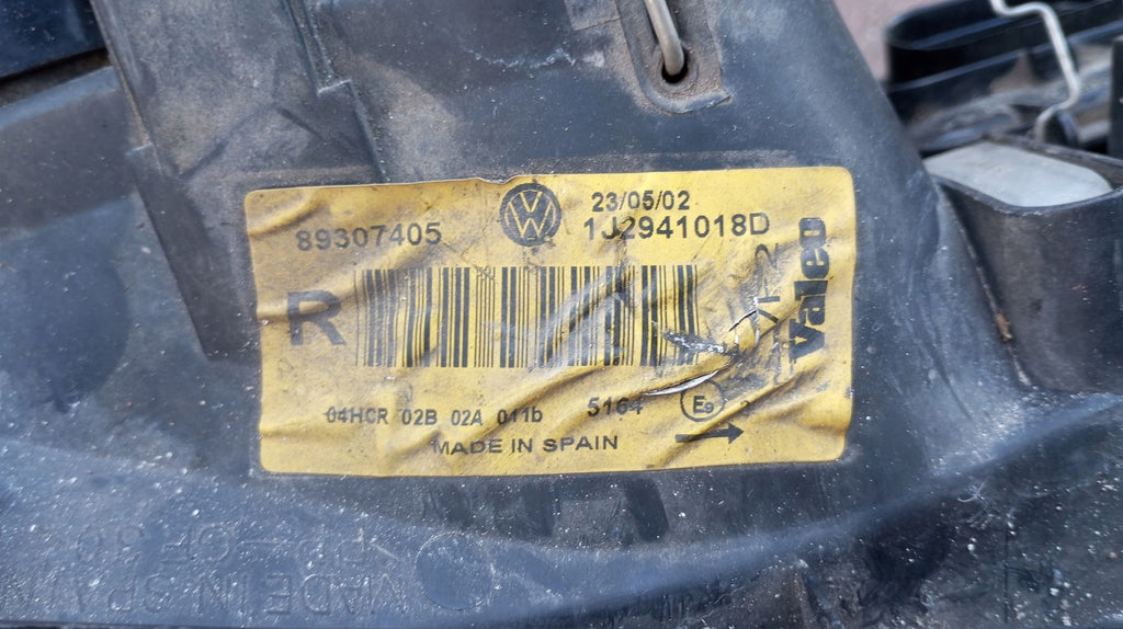Frontscheinwerfer VW Golf IV 1J2941015D 1J2941018D Ein Satz Headlight SCH6393830696rh