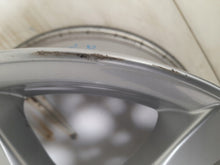 Load image into Gallery viewer, 1x Alufelge 16 Zoll 6.5" 5x114.3 39ET Glanz Silber 42611-05330 Toyota I FEL6206579216rg