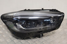 Laden Sie das Bild in den Galerie-Viewer, Frontscheinwerfer Mercedes-Benz W247 18-A2479062003 FALSE Scheinwerfer Headlight SCH4963415764gl