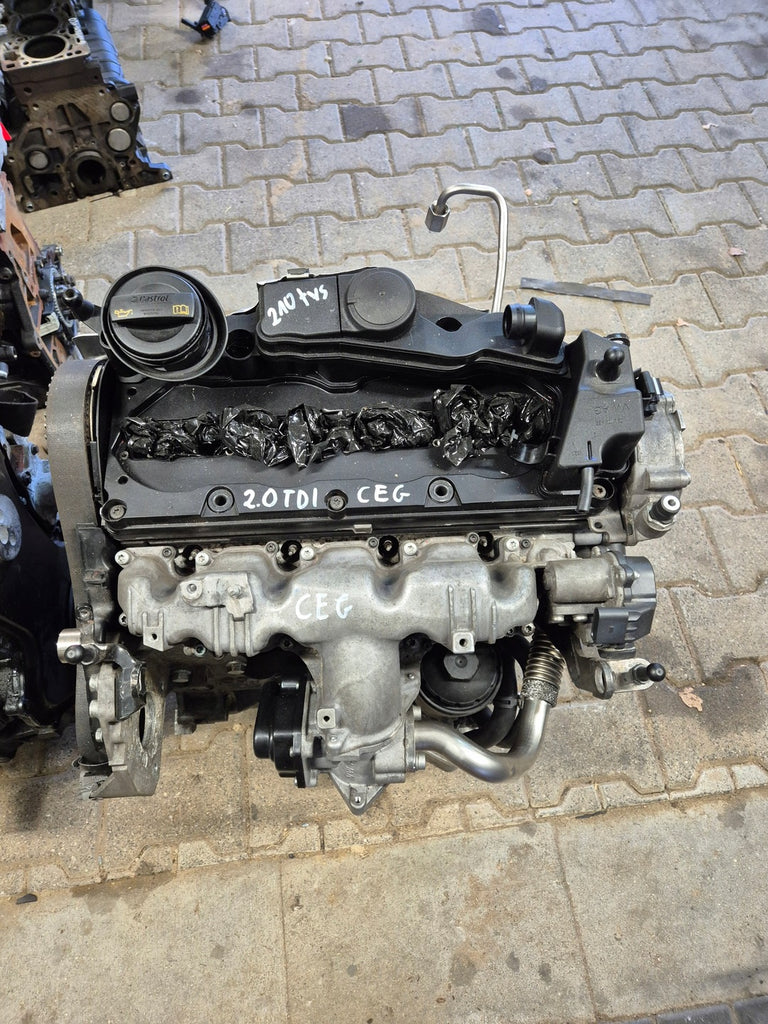 Motor VW Passat CEG CEGA 2.0 TDI Diesel Engine Unkomplett