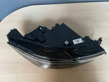 Laden Sie das Bild in den Galerie-Viewer, Frontscheinwerfer VW Passat 3J1941006 Full LED Rechts Scheinwerfer Headlight SCH3730666168aw