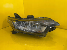 Laden Sie das Bild in den Galerie-Viewer, Frontscheinwerfer Mitsubishi Outlander III 8301C8-64 LED Rechts Headlight