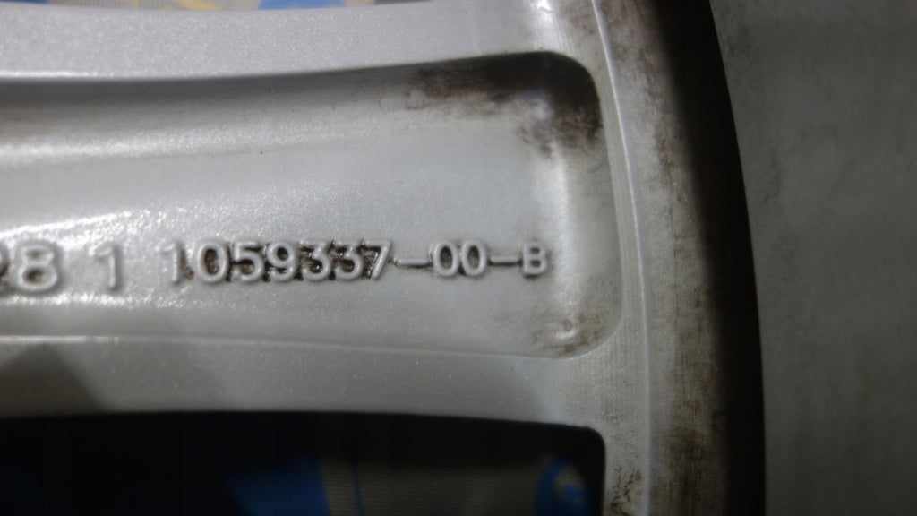 1x Alufelge 19 Zoll 8.0" 5x114.3 40ET 1059337-00-B Tesla Model S Rim Wheel FEL7146413557ba