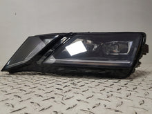 Laden Sie das Bild in den Galerie-Viewer, Frontscheinwerfer Skoda Octavia III 5E1941015E Full LED Rechts oder Links SCH2788069427cj