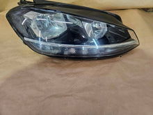 Laden Sie das Bild in den Galerie-Viewer, Frontscheinwerfer VW Golf VII 5G1941006D 1EB01306602 Xenon Rechts Headlight SCH6820629254hf
