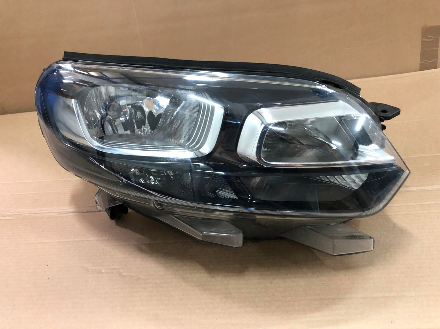 Frontscheinwerfer Citroën Jumpy III 9808567680 Rechts Scheinwerfer Headlight SCH2980606091ws