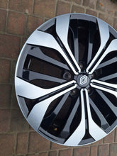 Load image into Gallery viewer, 1x Alufelge 18 Zoll 7.5" 5x114.3 45ET Glanz Schwarz 403007567R Renault Arkana FEL3319018916ms