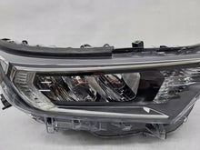 Laden Sie das Bild in den Galerie-Viewer, Frontscheinwerfer Toyota V SPW4374 Rechts Scheinwerfer Headlight SCH9228069246tw