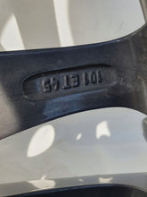 Laden Sie das Bild in den Galerie-Viewer, 1x Alufelge 16 Zoll 6.5&quot; 5x114.3 45ET Toyota Avensis Rim Wheel