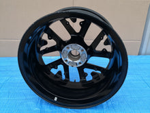 Laden Sie das Bild in den Galerie-Viewer, 1x Alufelge 17 Zoll 7.0&quot; 4x108 32ET 9833892680 Opel Corsa F Rim Wheel