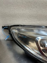 Laden Sie das Bild in den Galerie-Viewer, Frontscheinwerfer Peugeot 2008 I 9815403080 Rechts Scheinwerfer Headlight SCH3925559701ul