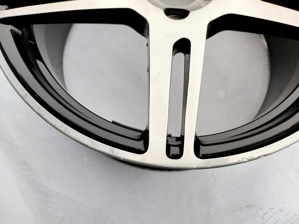 1x Alufelge 18 Zoll 7.5" 5x108 52 5ET Glanz Silber 31445075 Volvo V40 C30 V50