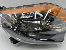Laden Sie das Bild in den Galerie-Viewer, Frontscheinwerfer Mitsubishi L200 8301 730 Rechts Scheinwerfer Headlight SCH5227854770tr