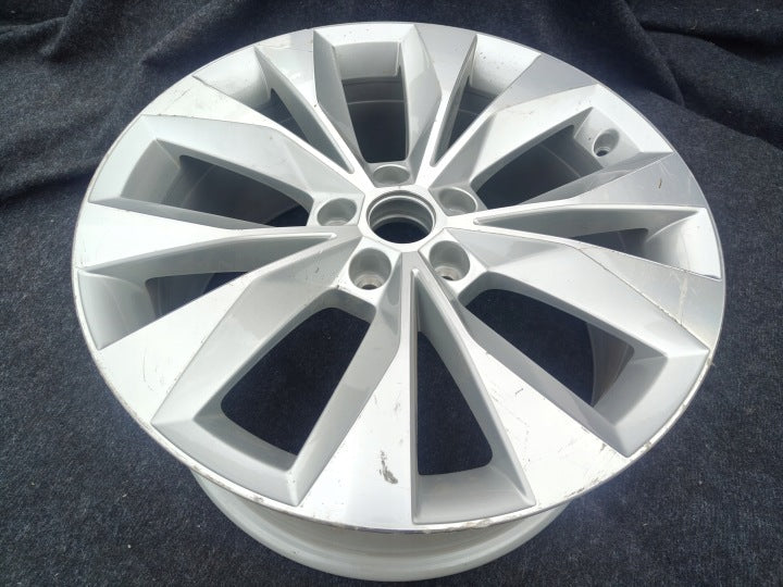 1x Alufelge 18 Zoll 8.0" 5x112 44ET 3V0601025R Skoda Superb Iii Rim Wheel FEL4574831193ju