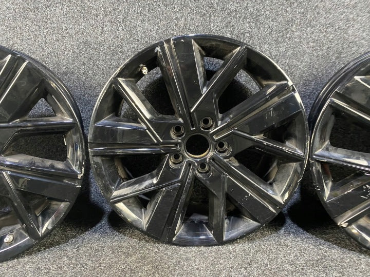 1x Alufelge 18 Zoll 8.0" 5x120 50ET 7LA601025B VW 7la Rim Wheel FEL8079745635pn