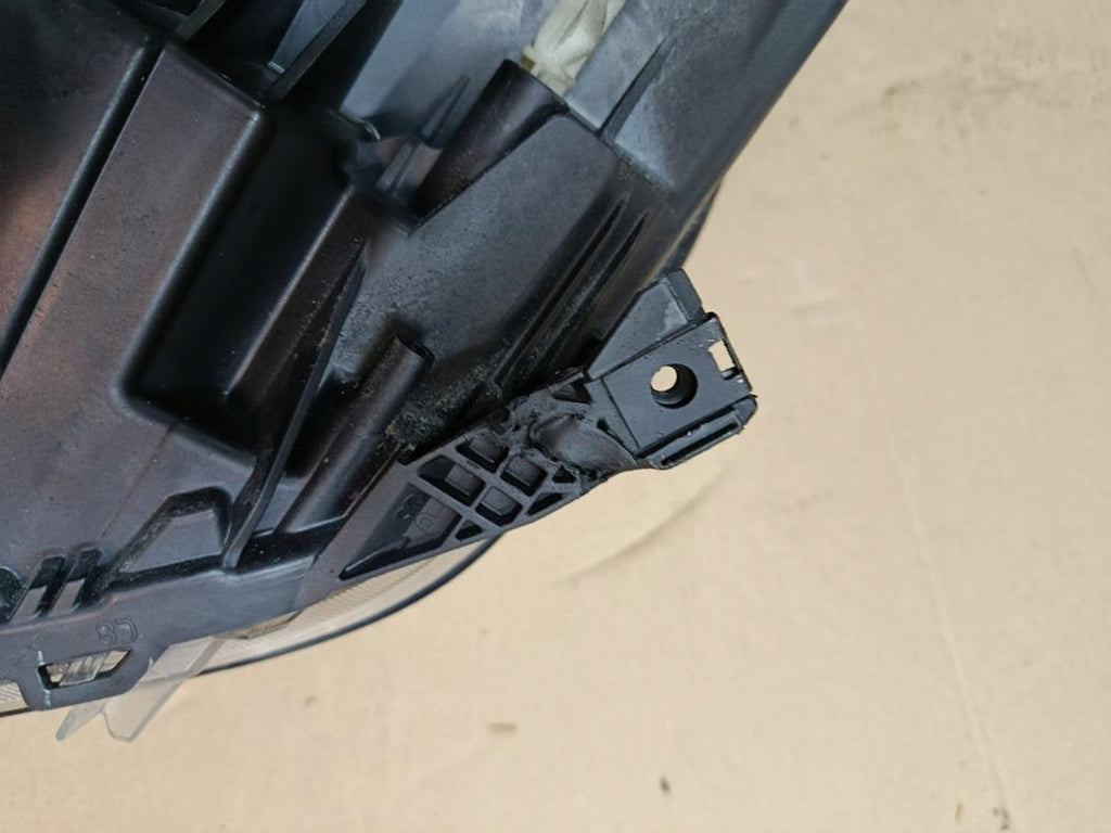 Frontscheinwerfer Dacia Duster 260109550R Full LED Rechts Scheinwerfer Headlight