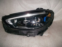 Laden Sie das Bild in den Galerie-Viewer, Frontscheinwerfer Mercedes-Benz W206 A2069062903 Links Scheinwerfer Headlight SCH4171623509ll