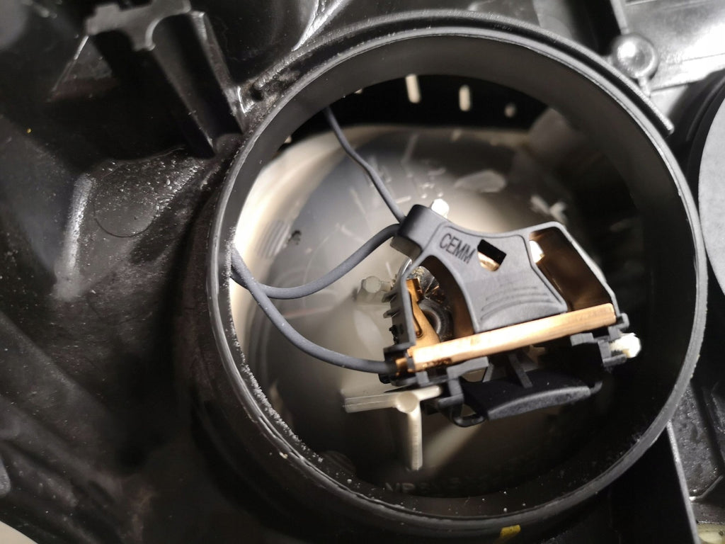 Frontscheinwerfer Ford Focus 8M51-13D155 Xenon Links Scheinwerfer Headlight SCH9875889192ji
