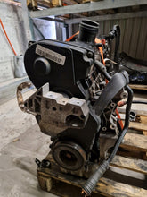 Laden Sie das Bild in den Galerie-Viewer, Motor Audi VW BWA AXX 2.0 TFSI 200PS 147kW 149TKm 2010 Benzin Engine Unkomplett
