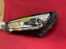 Laden Sie das Bild in den Galerie-Viewer, Frontscheinwerfer Audi Q5 80A941005 Xenon Links Scheinwerfer Headlight SCH8165062213ax