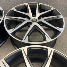 Laden Sie das Bild in den Galerie-Viewer, 4x Alufelge 19 Zoll 8.0" 5x112 45ET Glanz Schwarz 575601025L Cupra Ateca FEL9038253642ze
