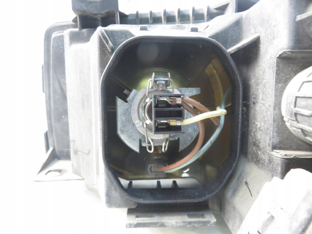 Frontscheinwerfer BMW 3 E36 8363500 Rechts Scheinwerfer Headlight SCH2455079341sz