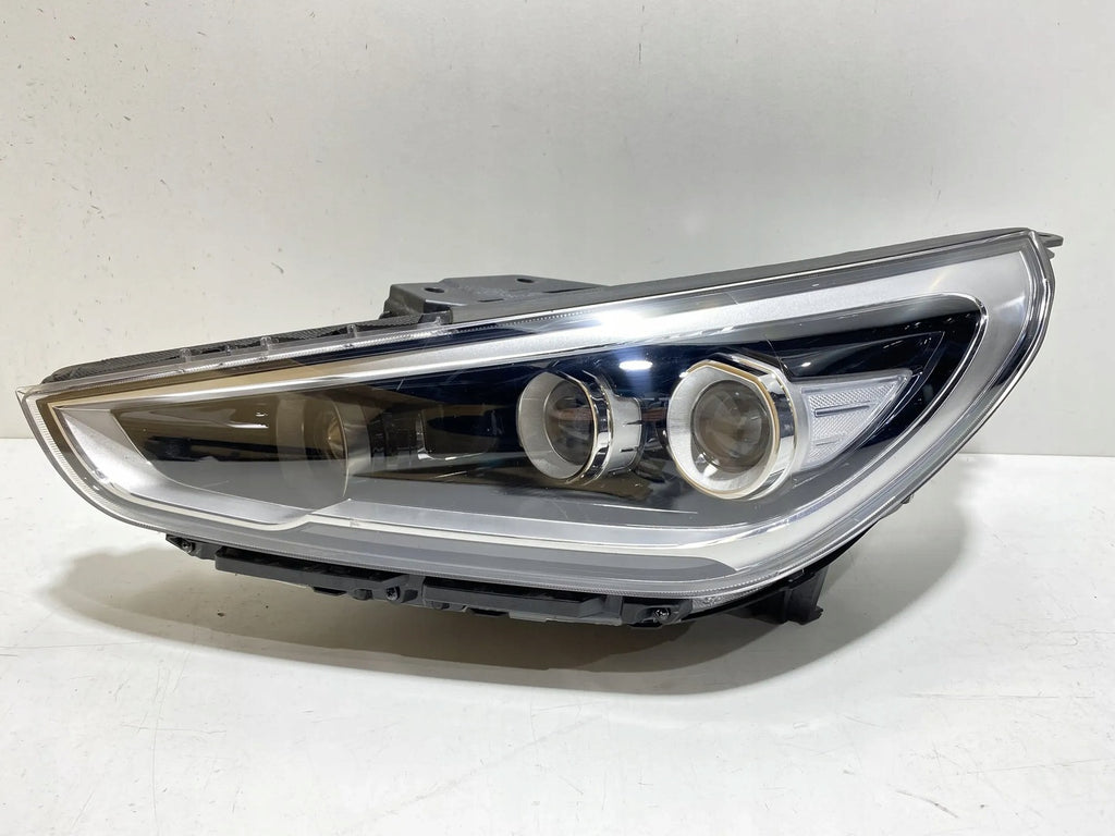 Frontscheinwerfer Hyundai I30 III 92101G4XXX LED Ein Stück (Rechts oder Links)