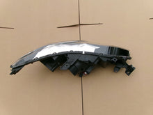 Laden Sie das Bild in den Galerie-Viewer, Frontscheinwerfer Mitsubishi Eclipse Cross LED Links Scheinwerfer Headlight