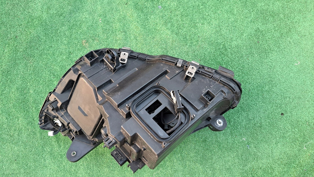 Frontscheinwerfer Mercedes-Benz W205 A2059062604 LED Rechts Headlight SCH7619888698dw