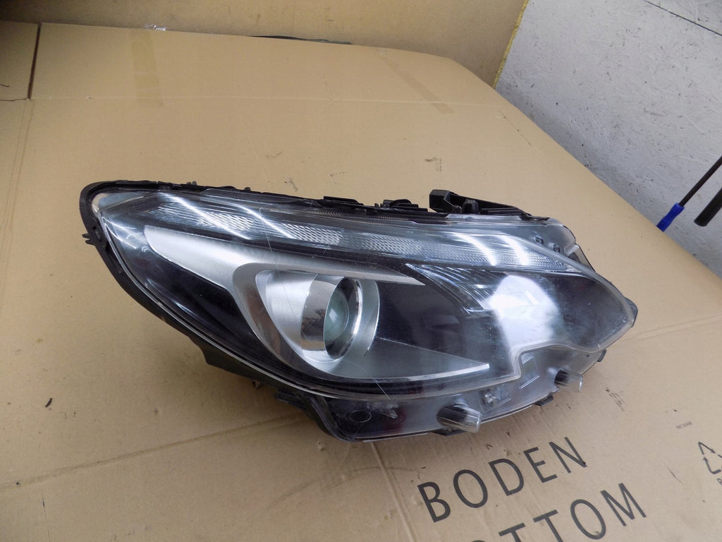 Frontscheinwerfer Peugeot 2008 I Rechts Scheinwerfer Headlight