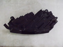 Laden Sie das Bild in den Galerie-Viewer, Frontscheinwerfer Skoda Octavia IV 5E4941016 Rechts Scheinwerfer Headlight SCH9952140111bp