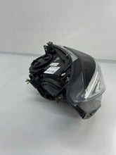 Laden Sie das Bild in den Galerie-Viewer, Frontscheinwerfer BMW F80 741078806 Rechts Scheinwerfer Headlight SCH5109832309ac