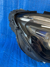 Laden Sie das Bild in den Galerie-Viewer, Frontscheinwerfer Mercedes-Benz Gle A1679065608 LED Rechts Headlight