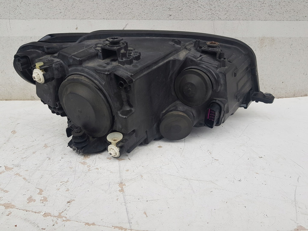 Frontscheinwerfer VW Caddy Links Scheinwerfer Headlight SCH4674046346gd