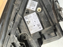 Laden Sie das Bild in den Galerie-Viewer, Frontscheinwerfer Mercedes-Benz W205 A2059061506 LED Links Headlight SCH8128894857km