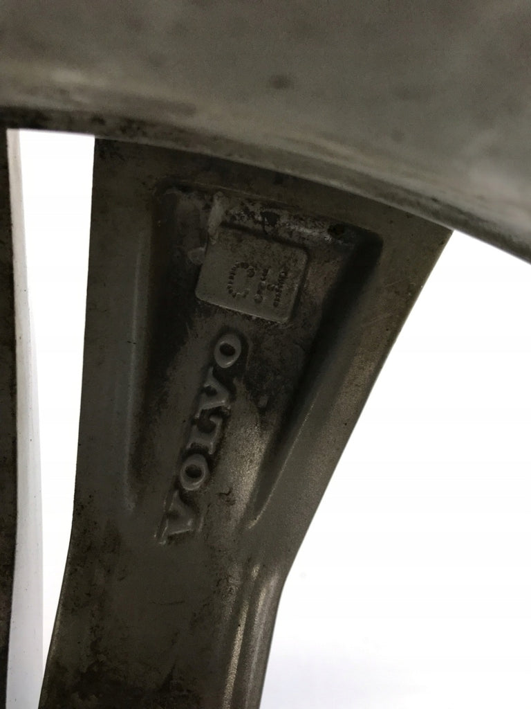 1x Alufelge 18 Zoll 8.0" 5x108 42ET Glanz Silber 32243390 Volvo V60 S60 FEL8566453302sq
