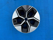Laden Sie das Bild in den Galerie-Viewer, 1x Alufelge 17 Zoll 7.0" 5x108 47 5ET S1TC-B1A Ford Rim Wheel FEL2740175012ep