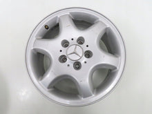 Load image into Gallery viewer, 1x Alufelge 16 Zoll 7.0" 5x112 37ET Glanz Silber A2084010502 Mercedes-Benz Clk FEL9493738788dx