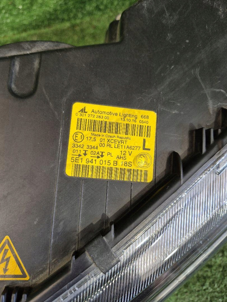 Frontscheinwerfer Skoda Octavia III 5E1941015B 6J941017A LED Links Headlight SCH6111185700al