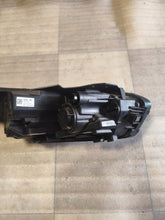 Laden Sie das Bild in den Galerie-Viewer, Frontscheinwerfer Kia Ceed 92101J7500 Links Scheinwerfer Headlight SCH2011854532ai